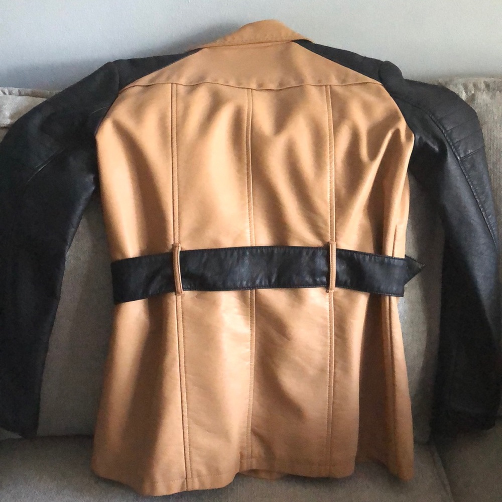 Jacket - Picture 2 of 3